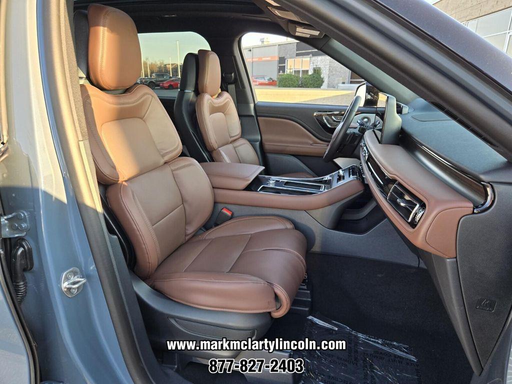 new 2026 Lincoln Aviator car, priced at $75,880