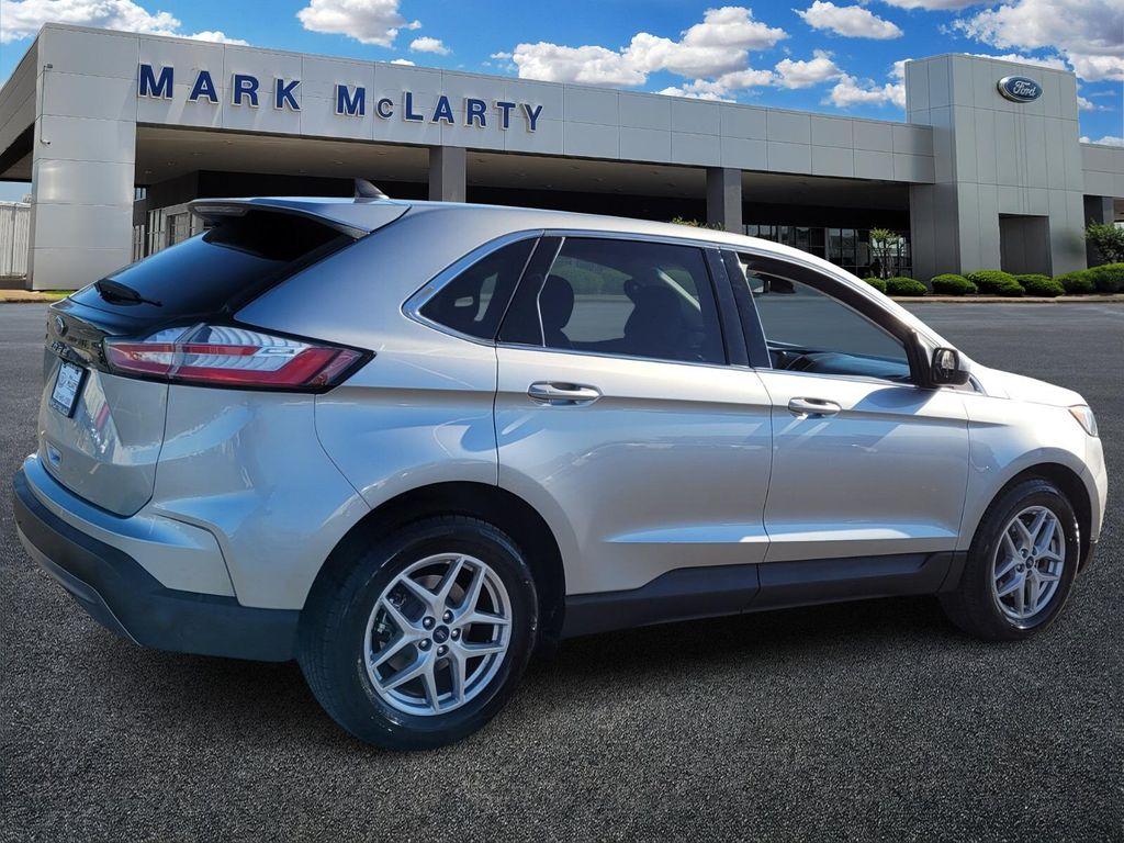 used 2021 Ford Edge car, priced at $17,500