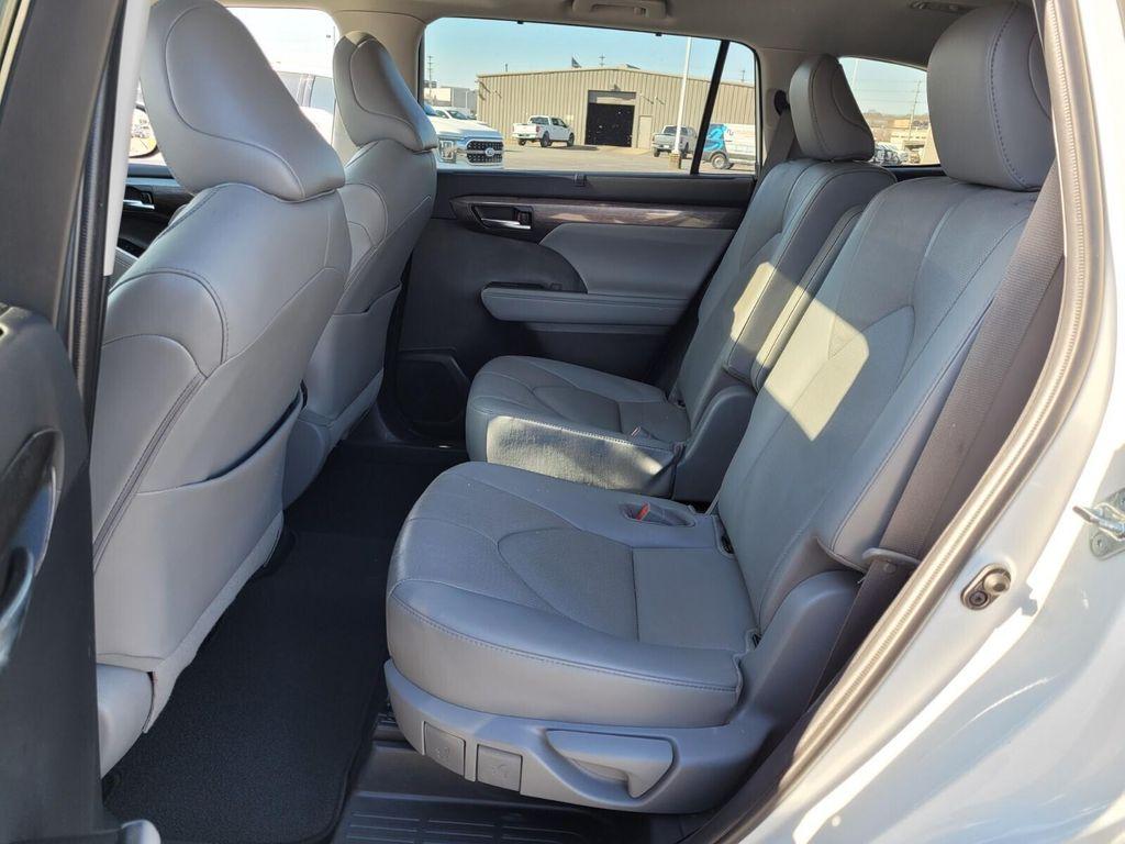 used 2021 Toyota Highlander car, priced at $26,692