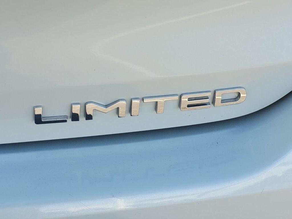 used 2021 Toyota Highlander car, priced at $26,692