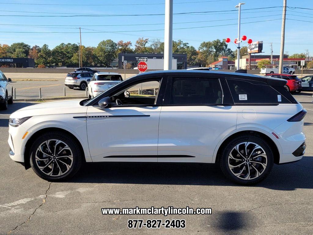 new 2026 Lincoln Nautilus car, priced at $63,915