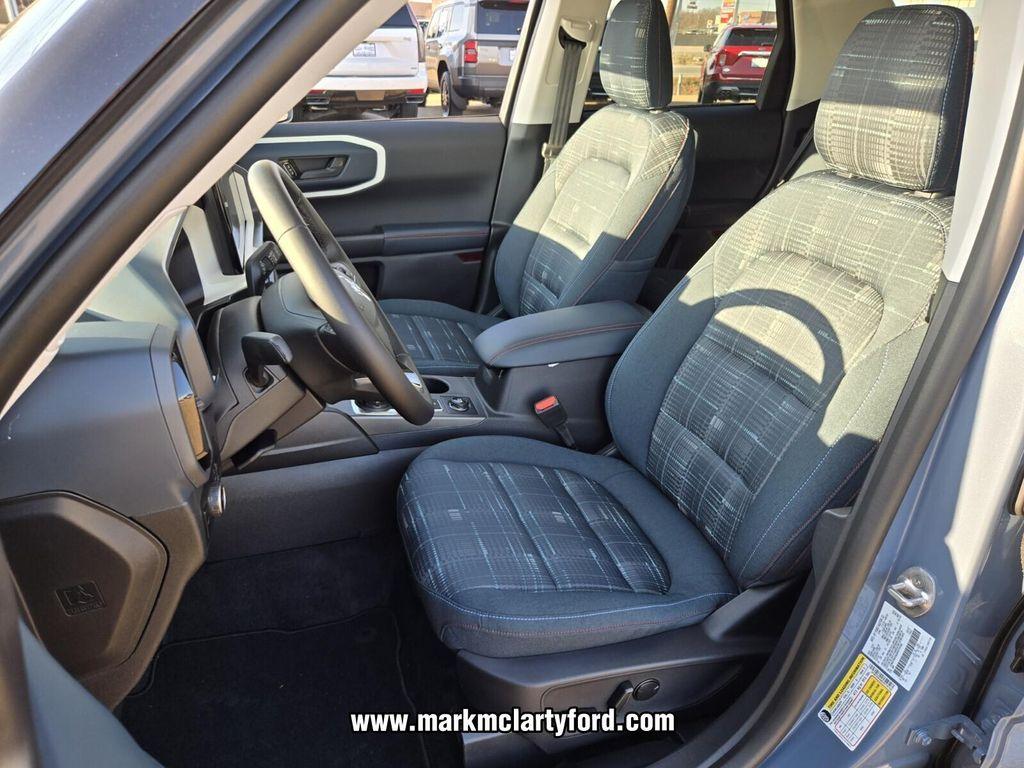 new 2025 Ford Bronco Sport car, priced at $34,547