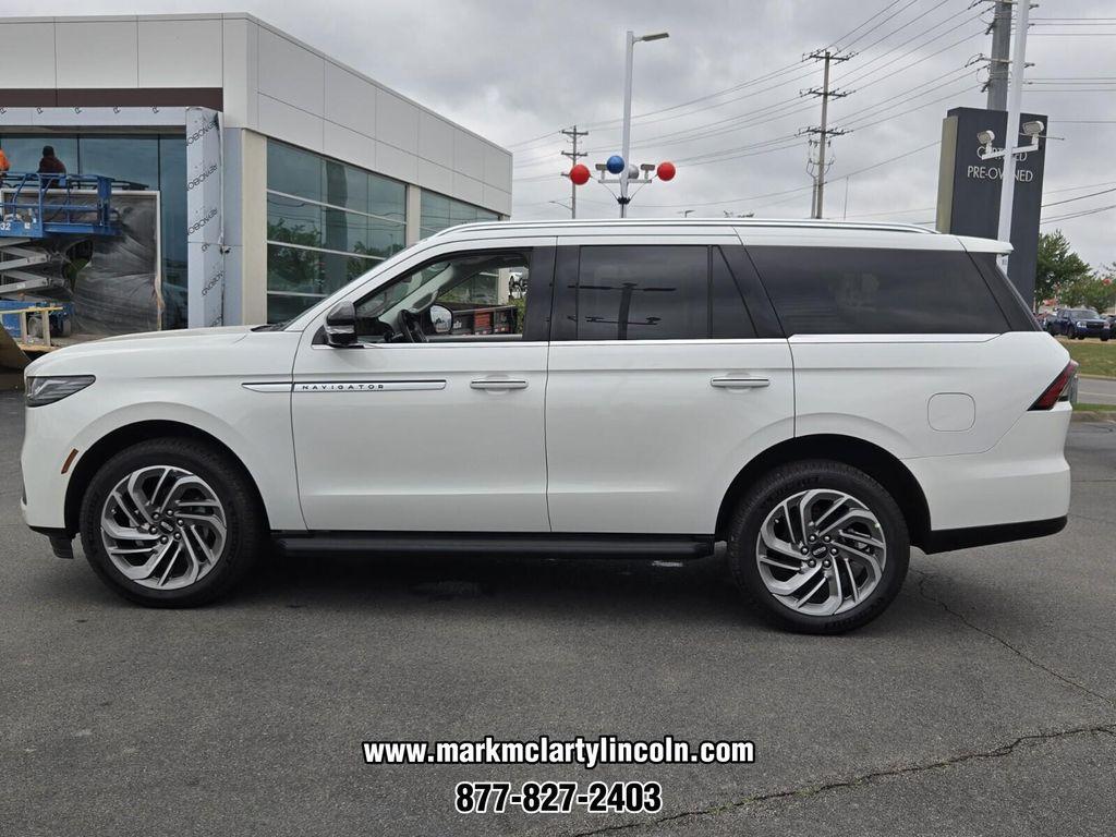 new 2026 Lincoln Navigator car, priced at $91,814