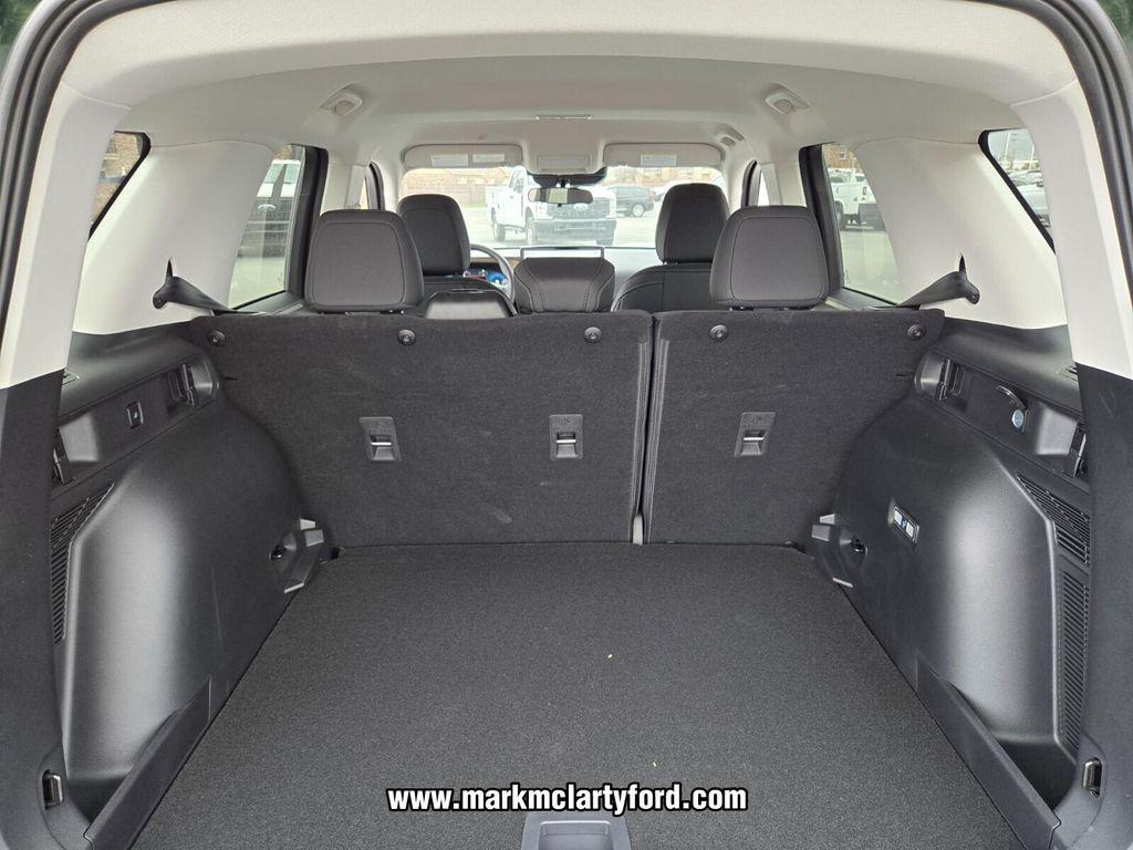 new 2025 Ford Bronco Sport car, priced at $31,058