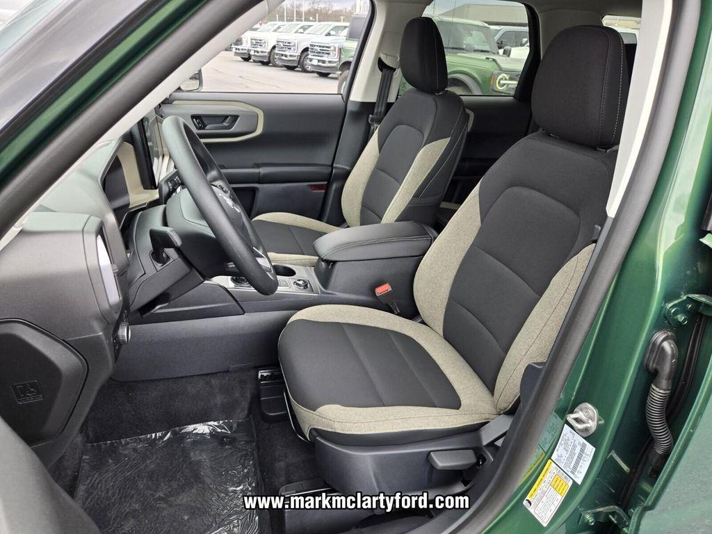 new 2025 Ford Bronco Sport car, priced at $31,058