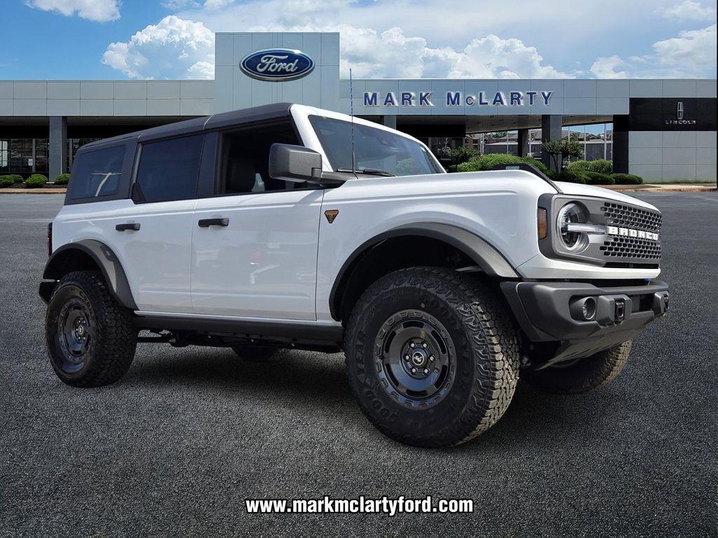 new 2025 Ford Bronco car, priced at $58,042