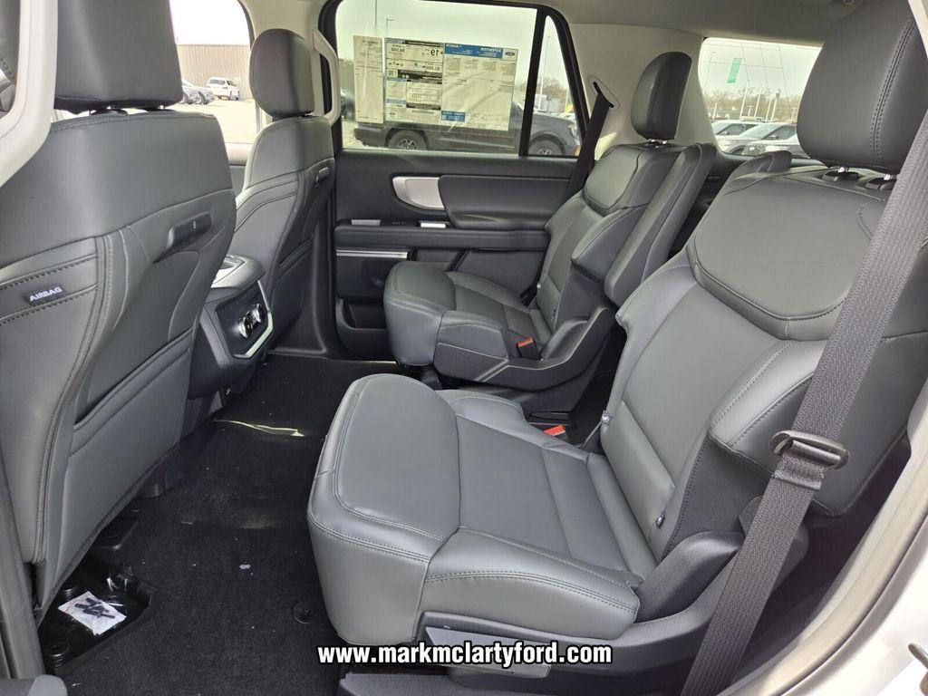 new 2026 Ford Expedition car, priced at $66,561
