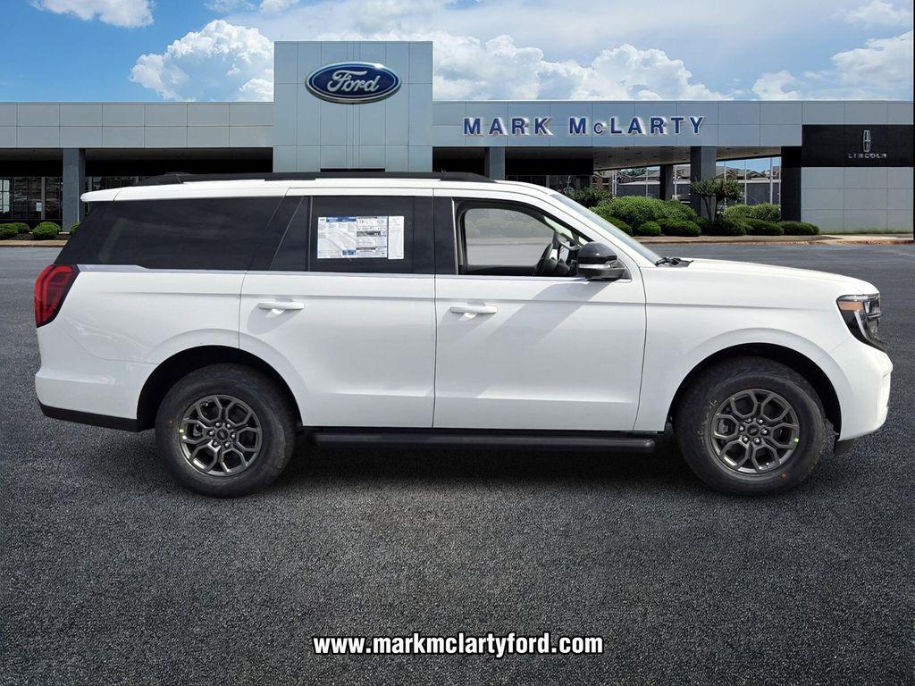 new 2026 Ford Expedition car, priced at $66,561
