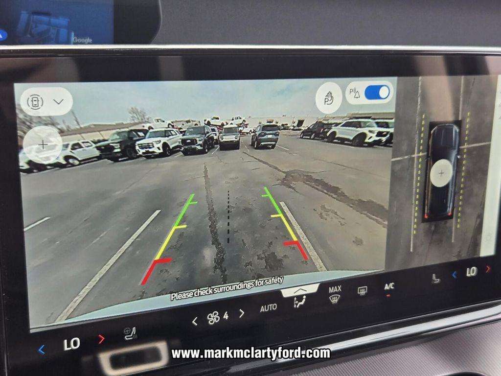 new 2026 Ford Expedition car, priced at $66,561