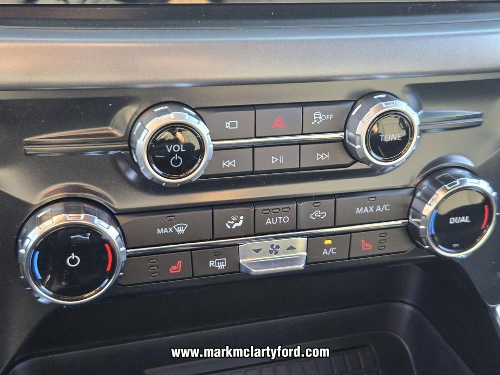 new 2025 Ford F-150 car, priced at $54,067