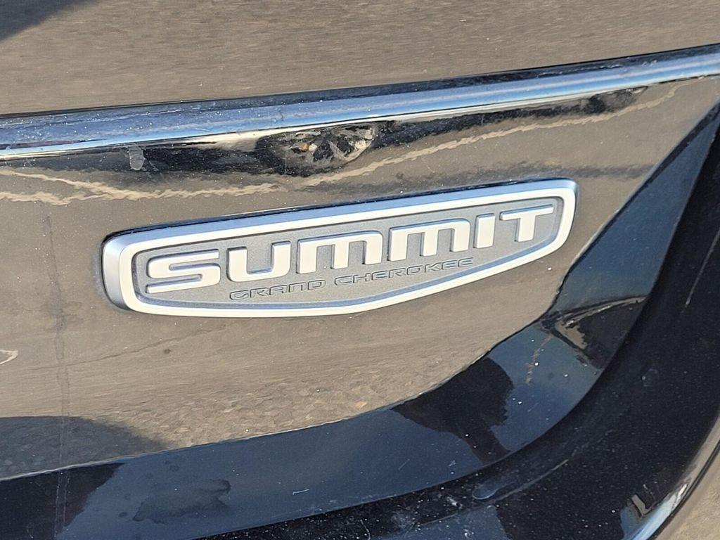 used 2023 Jeep Grand Cherokee car, priced at $36,000