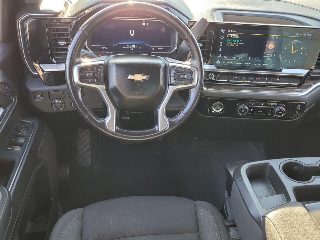 used 2023 Chevrolet Silverado 1500 car, priced at $28,000