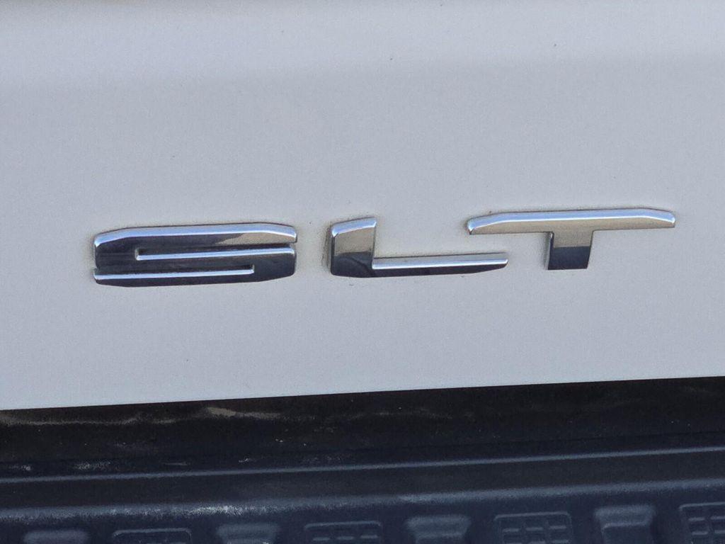 used 2021 GMC Sierra 1500 car, priced at $31,378