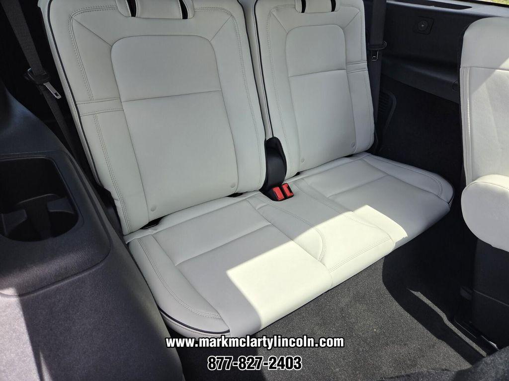 new 2026 Lincoln Aviator car, priced at $81,559