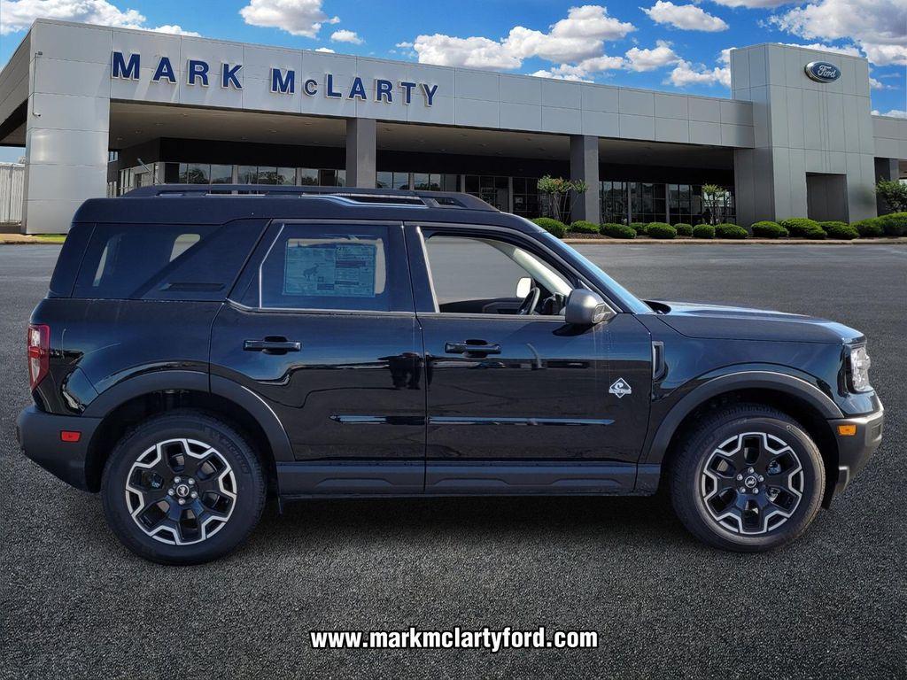 new 2025 Ford Bronco Sport car, priced at $35,238