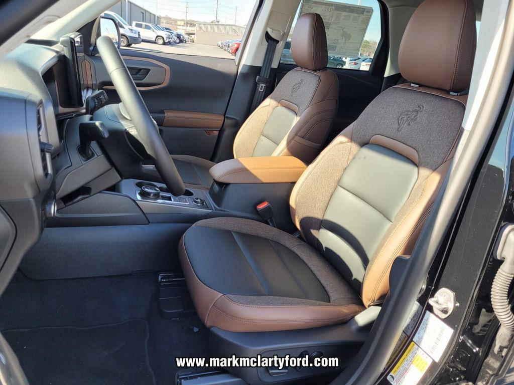 new 2025 Ford Bronco Sport car, priced at $35,238