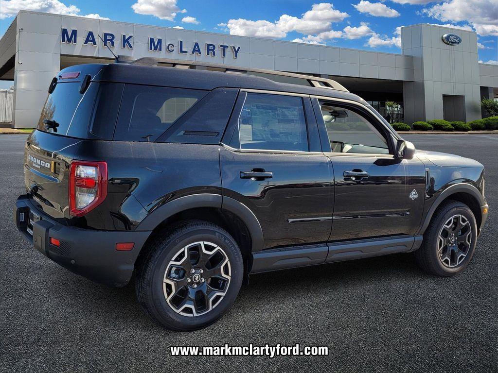 new 2025 Ford Bronco Sport car, priced at $35,238