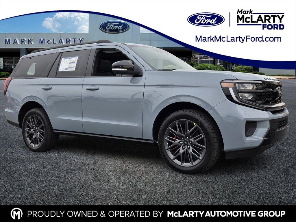 new 2025 Ford Expedition car, priced at $79,736