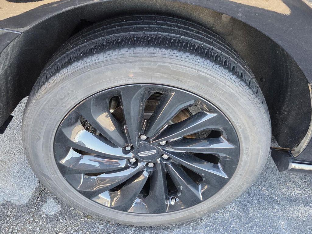 used 2020 Lincoln Navigator car, priced at $39,277