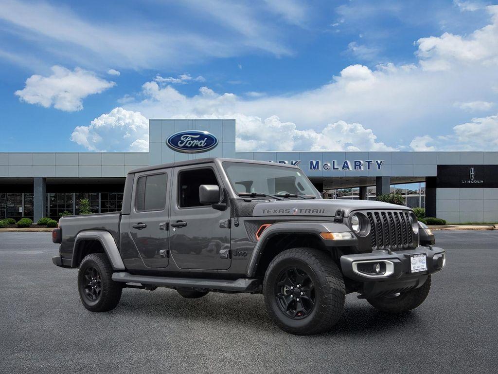 used 2023 Jeep Gladiator car, priced at $29,498