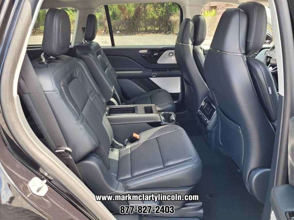 new 2025 Lincoln Aviator car, priced at $69,814