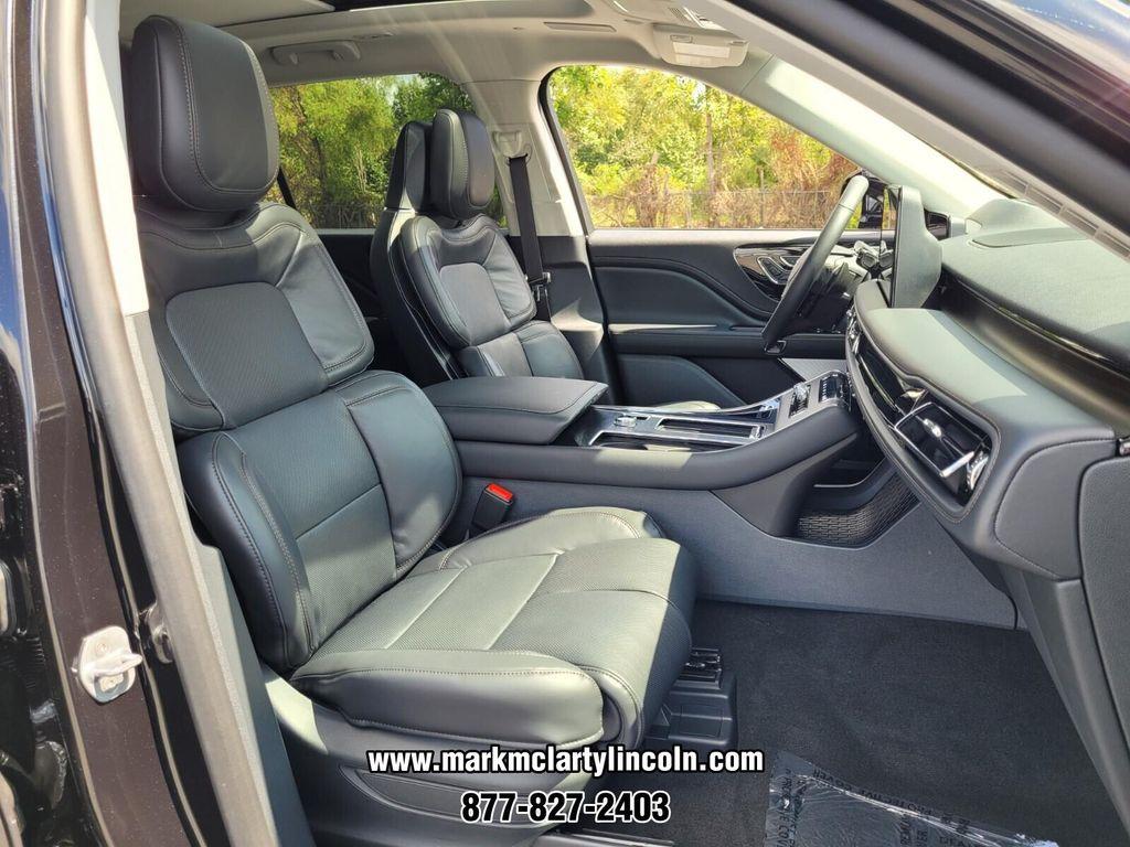 new 2025 Lincoln Aviator car, priced at $69,814