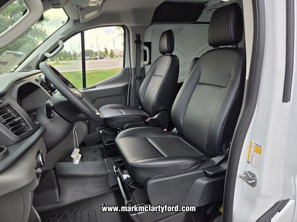 new 2025 Ford Transit-250 car