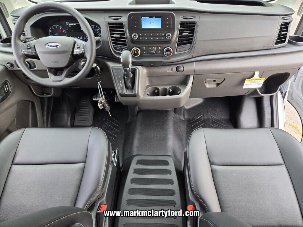 new 2025 Ford Transit-250 car