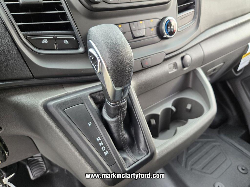 new 2025 Ford Transit-250 car
