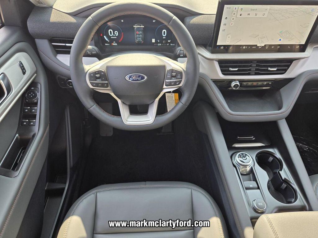 new 2025 Ford Explorer car, priced at $39,599
