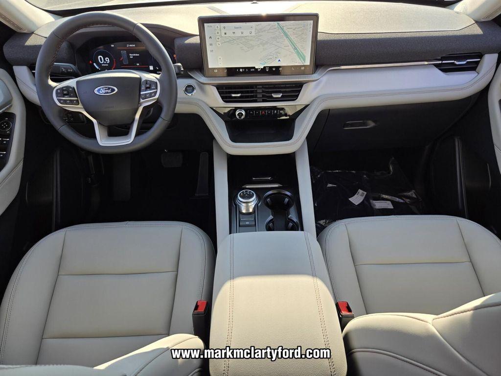 new 2025 Ford Explorer car, priced at $43,370