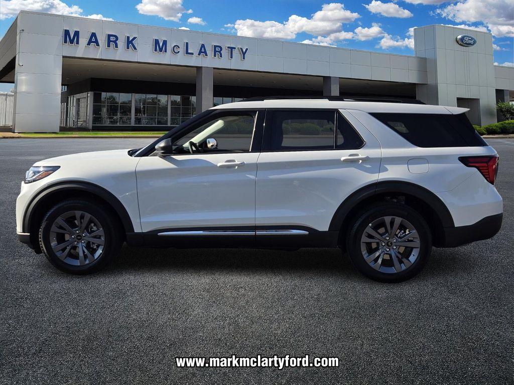 new 2025 Ford Explorer car, priced at $43,370