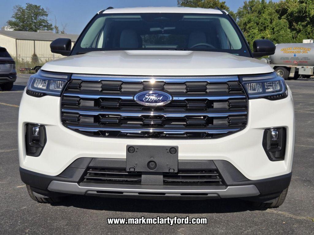 new 2025 Ford Explorer car, priced at $43,370