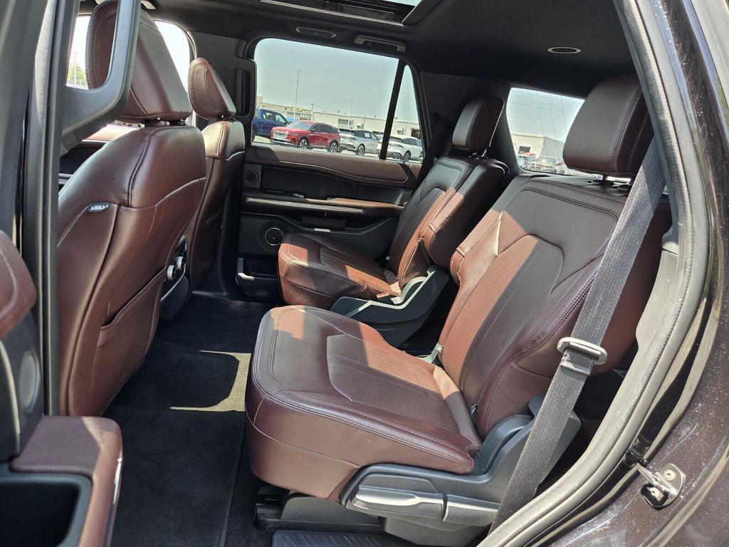 used 2024 Ford Expedition car, priced at $43,339