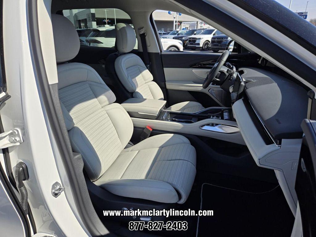 new 2026 Lincoln Nautilus car, priced at $64,186