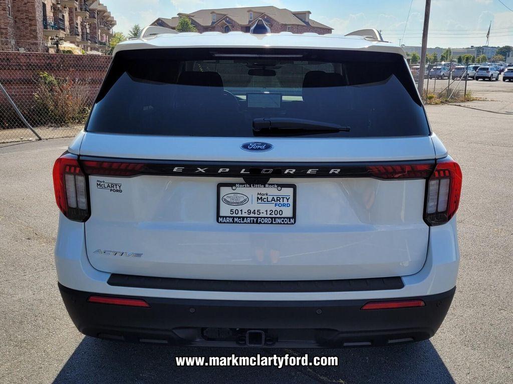 new 2025 Ford Explorer car, priced at $37,146