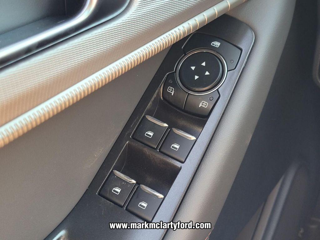 new 2025 Ford Explorer car, priced at $37,146