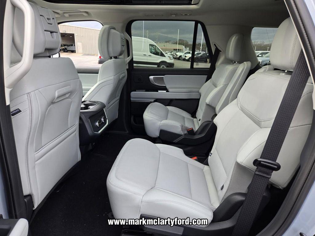 new 2026 Ford Expedition car, priced at $77,957