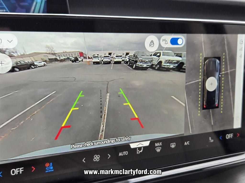 new 2026 Ford Expedition car, priced at $77,957