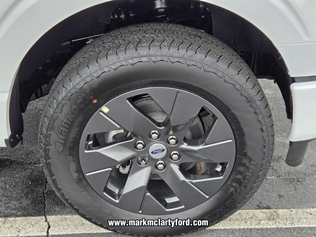 new 2025 Ford F-150 car, priced at $42,212