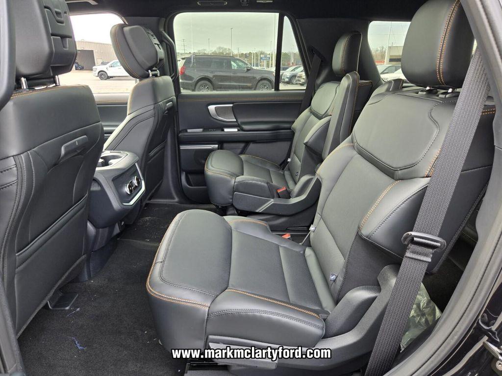 new 2026 Ford Expedition car, priced at $81,475