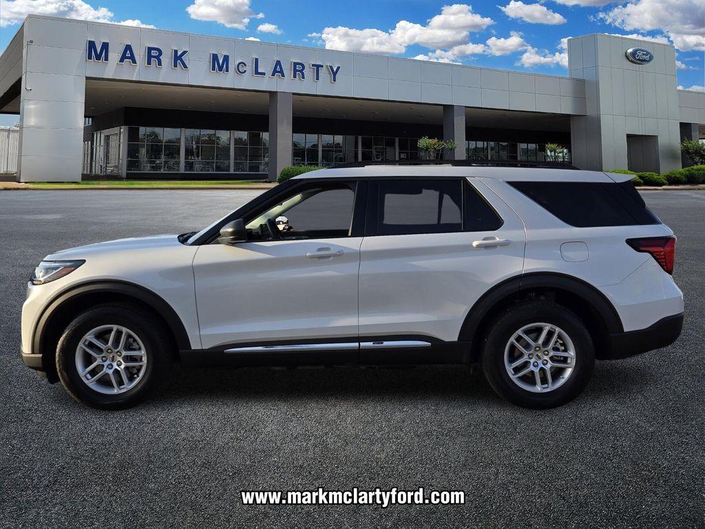 new 2025 Ford Explorer car, priced at $39,395
