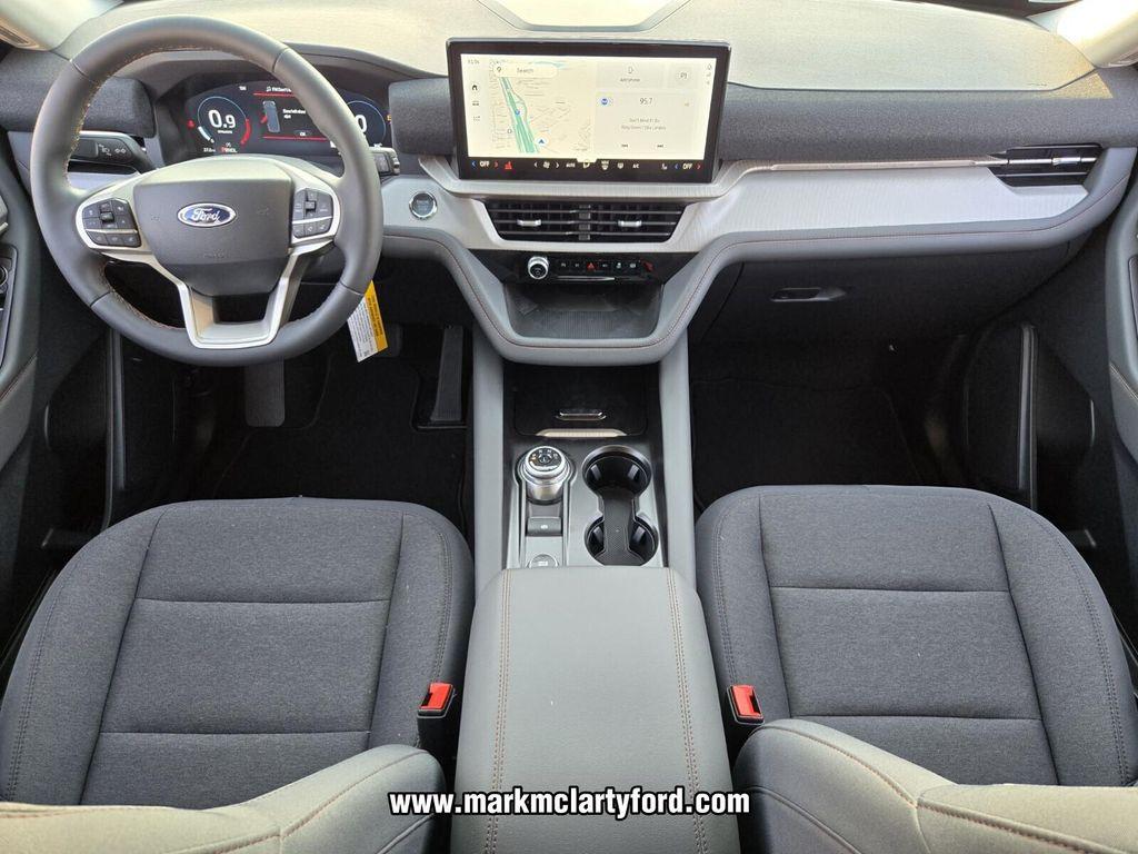 new 2025 Ford Explorer car, priced at $39,395