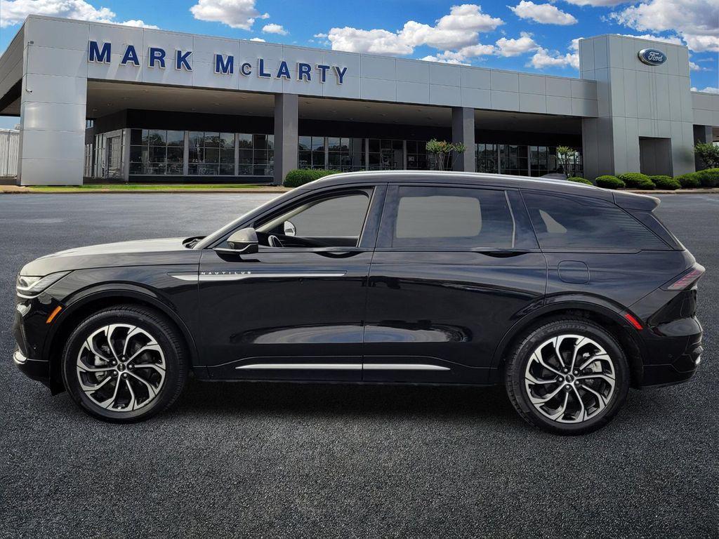 used 2024 Lincoln Nautilus car, priced at $44,341