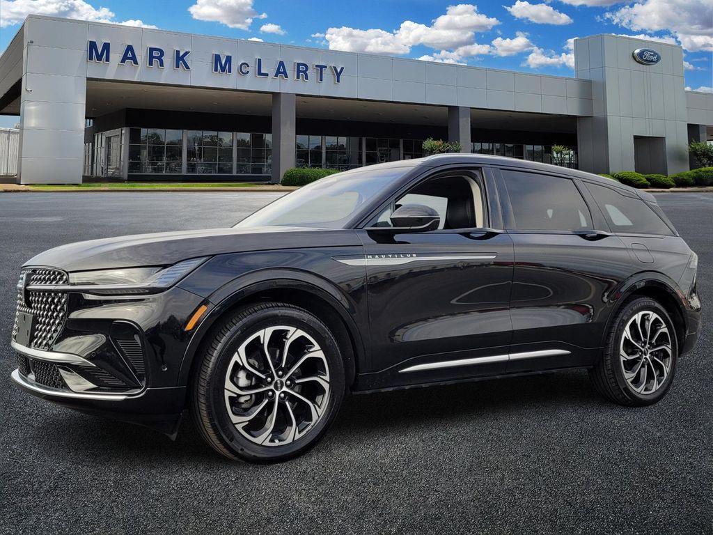 used 2024 Lincoln Nautilus car, priced at $44,341