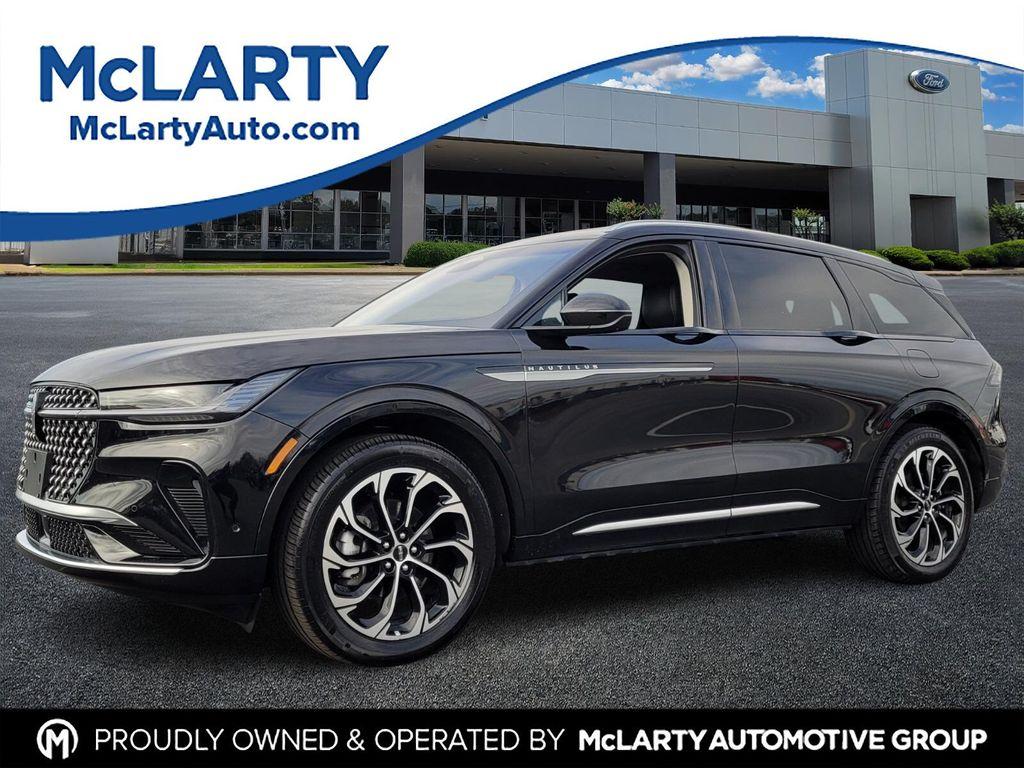 used 2024 Lincoln Nautilus car, priced at $42,450