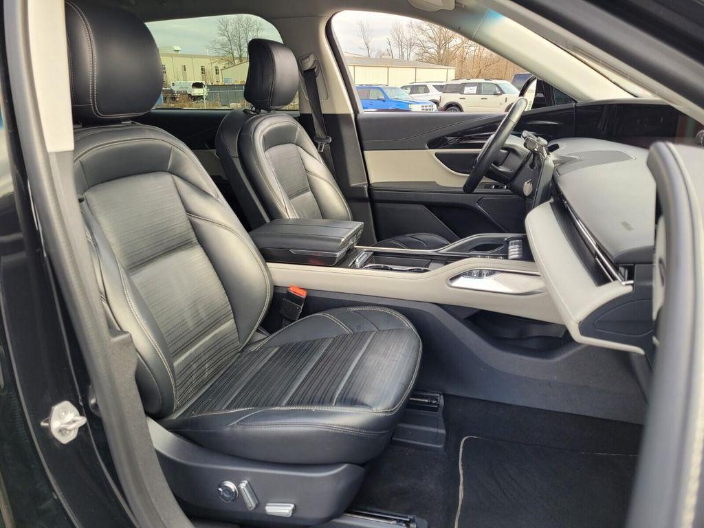 used 2024 Lincoln Nautilus car, priced at $44,341