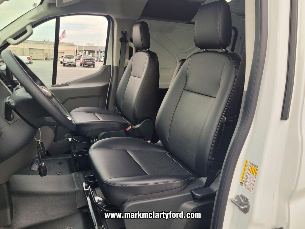 new 2025 Ford Transit-250 car