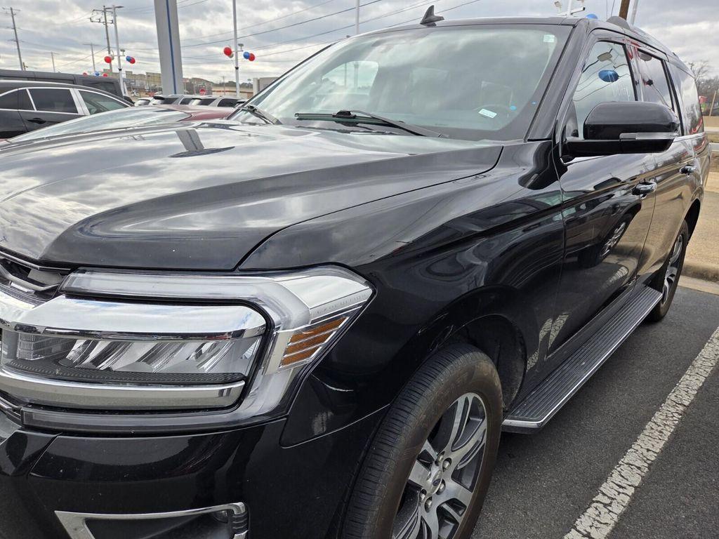 used 2023 Ford Expedition car, priced at $42,900