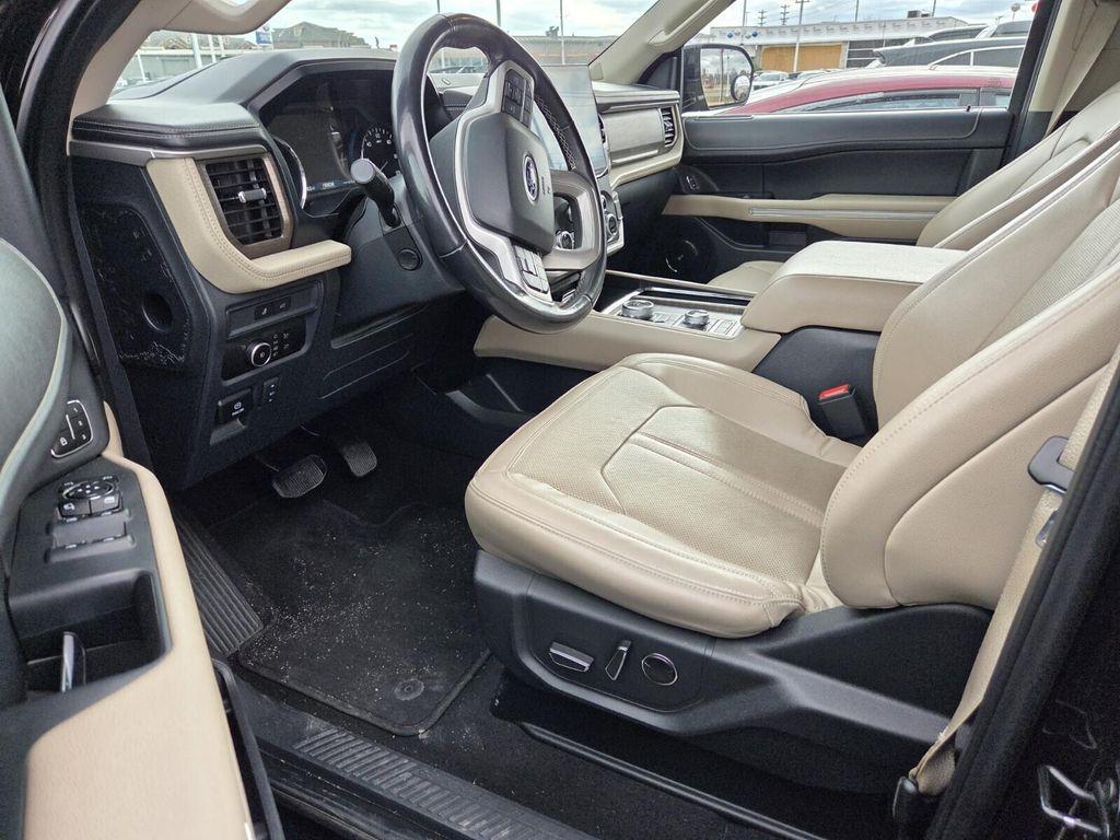 used 2023 Ford Expedition car, priced at $42,900